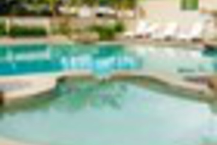 Pool 92 of 132