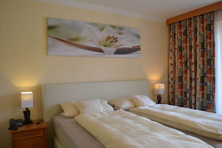 Room 5 of 64
