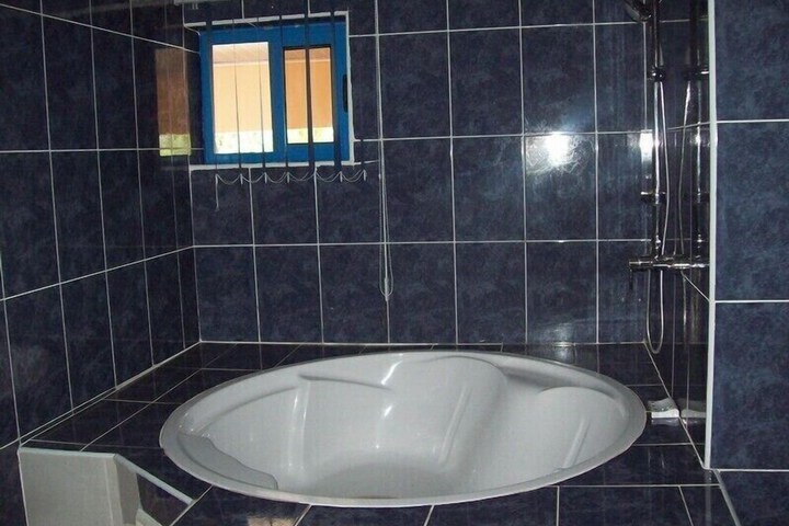Bath Interior