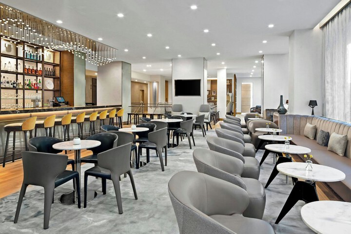 Hotel Interior 3 of 31