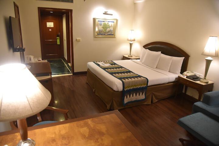 Room 10 of 78