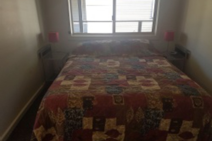 Room 379 of 792