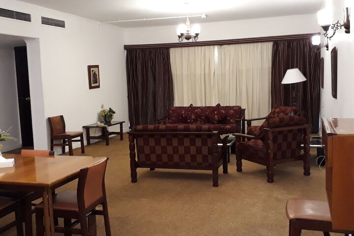Room 32 of 63