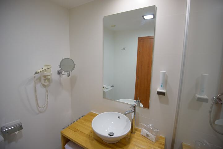 Room 36 of 52