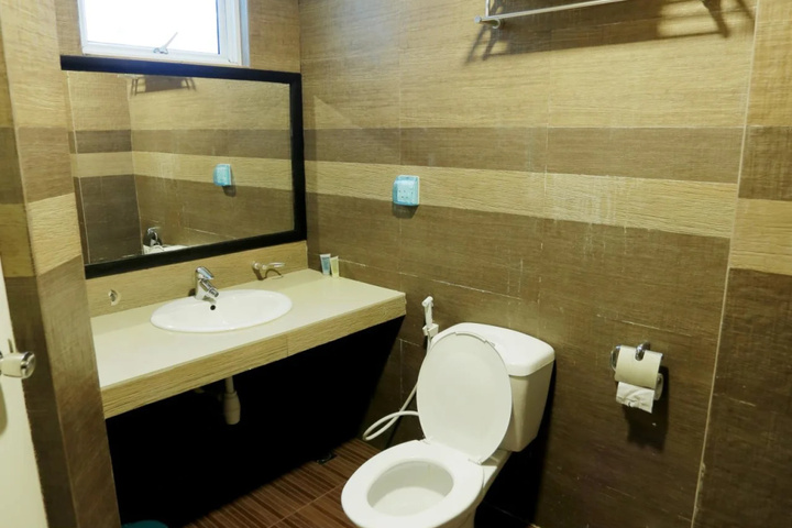 Room 5 of 21