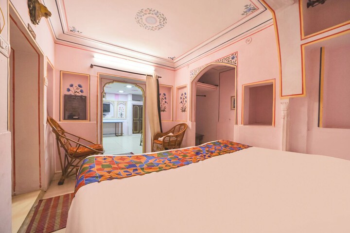 Room 15 of 41
