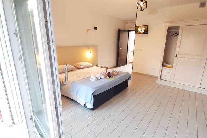 Room 15 of 58