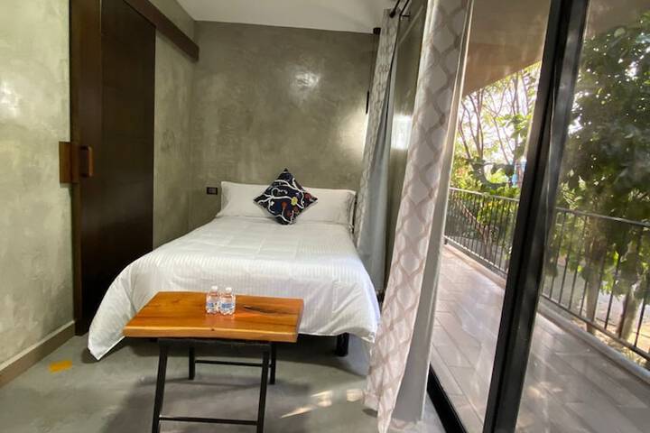 Room 26 of 74