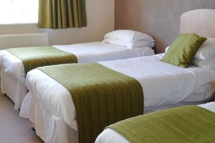 Room 7 of 42
