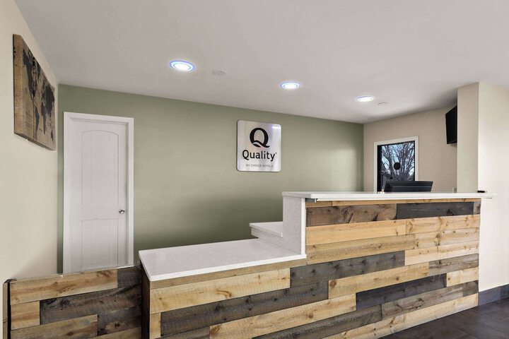 Hotel Interior 4 of 48