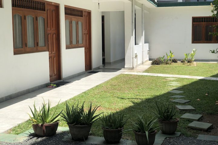 Hotel Exterior 41 of 42