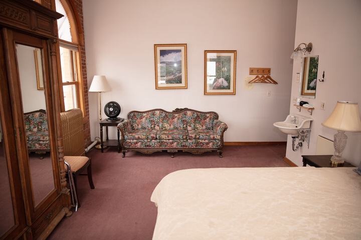 Room 39 of 120
