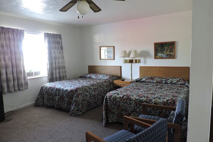 Room 9 of 31