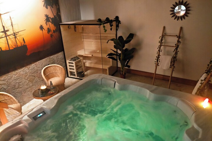Spa 36 of 46