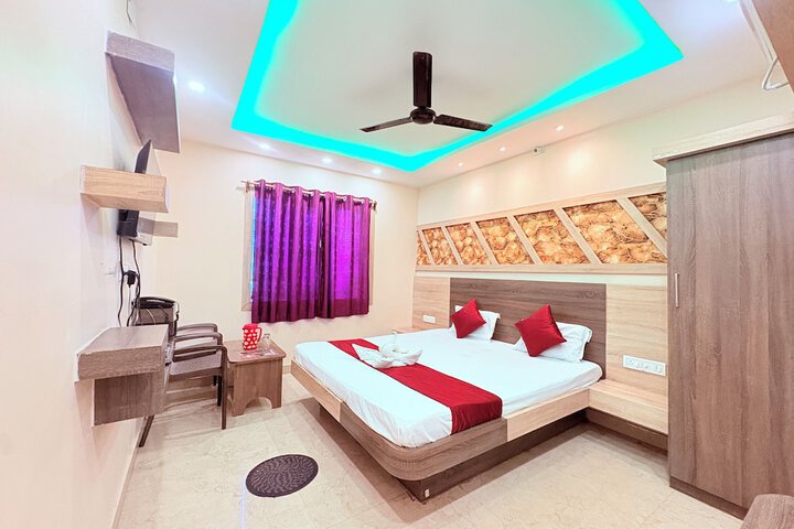 Room 34 of 63