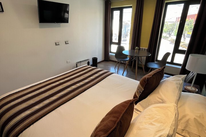 Room 52 of 167