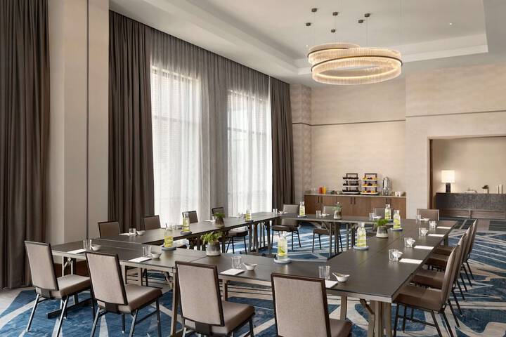Meeting facility