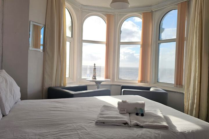Room 21 of 51