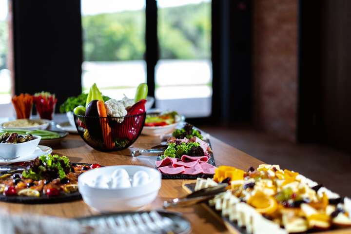 Dining 83 of 112