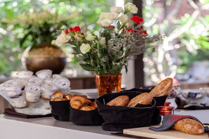 Dining Photos