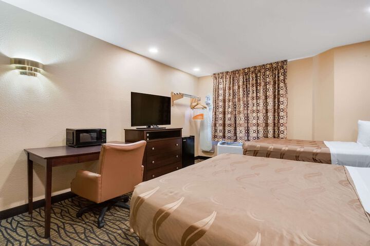 2 Double Beds (2 of 9)