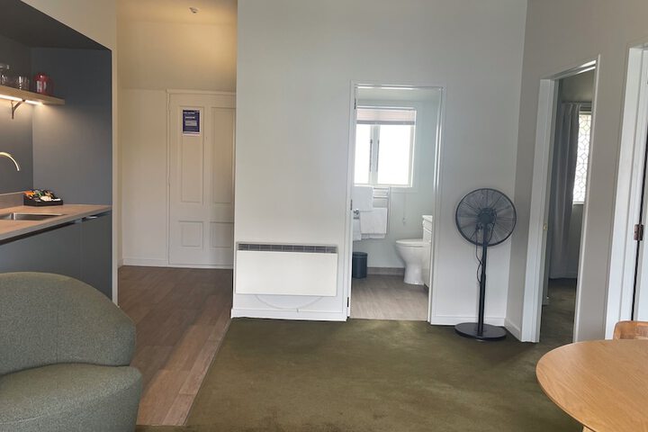 Room 14 of 81