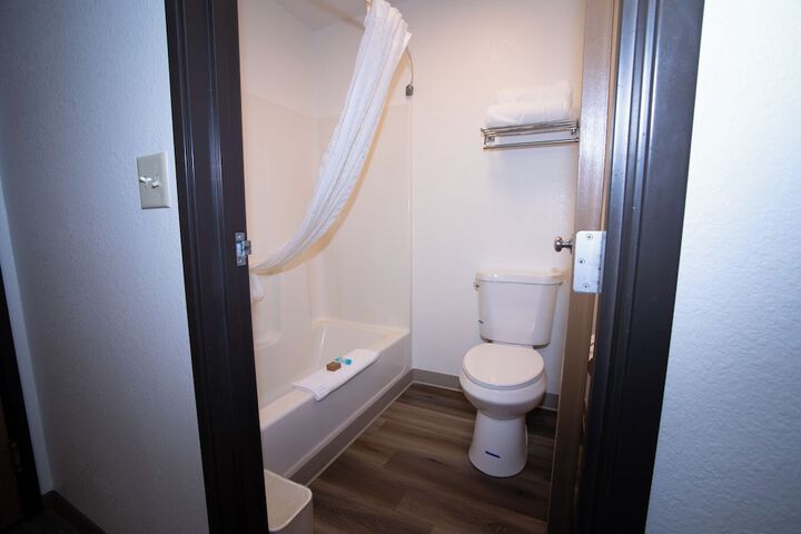 Room 20 of 32