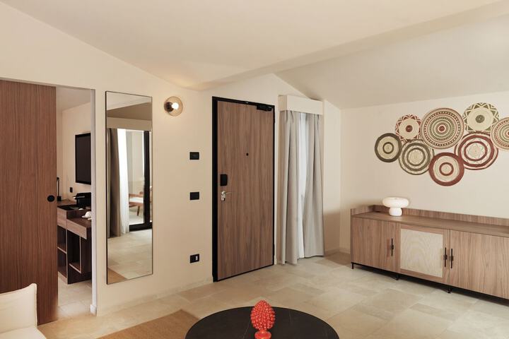 Room 18 of 60