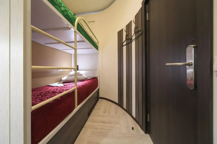 hotel_rooms