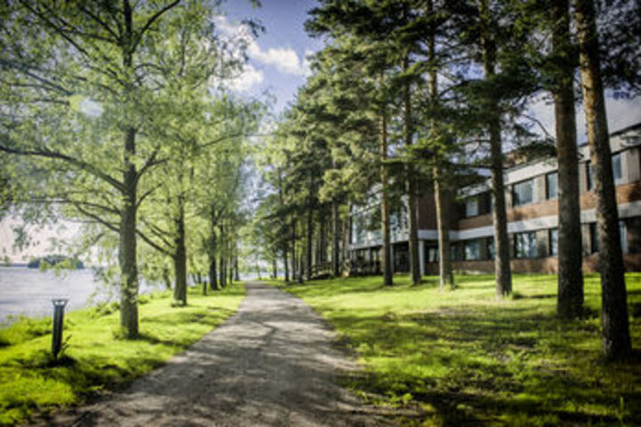 Property Grounds 43 of 60