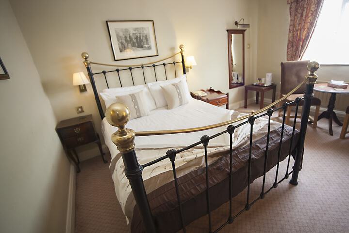 Room 30 of 85