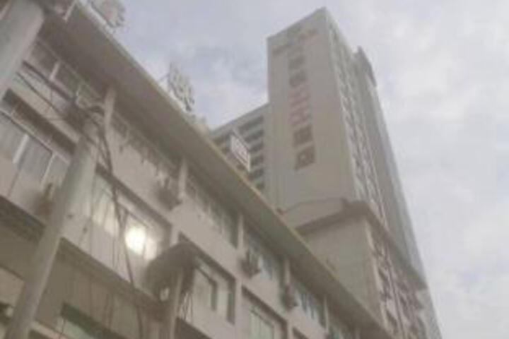 Huayue International Hotel