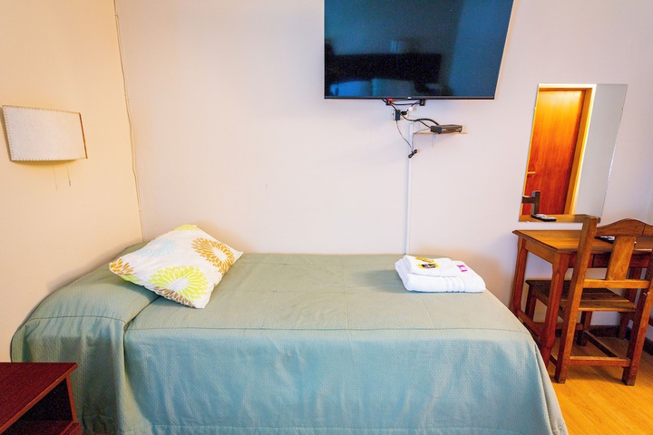 Room 48 of 104