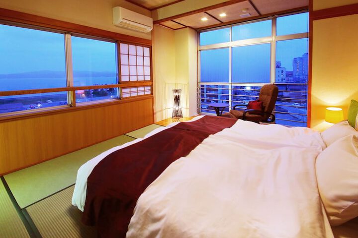 Room 19 of 60