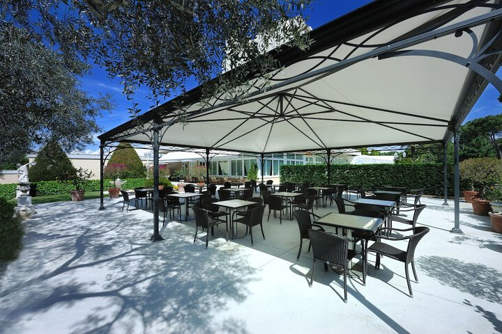 Terrace/Patio 39 of 42