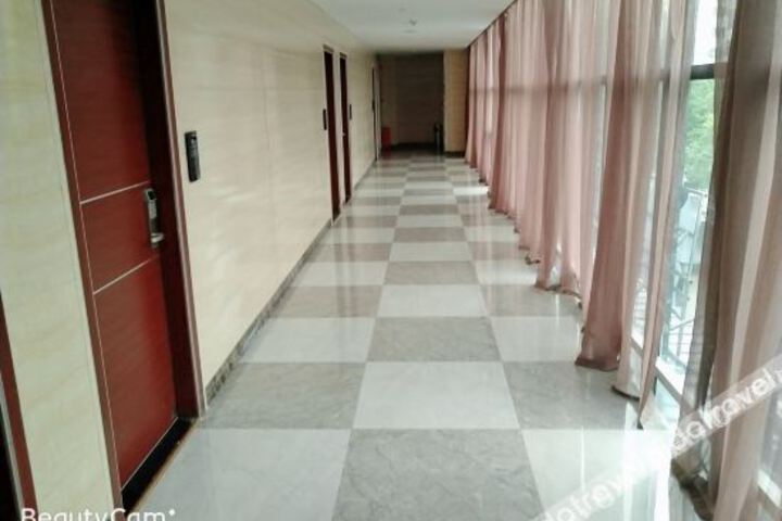 Hotel Interior 22 of 41