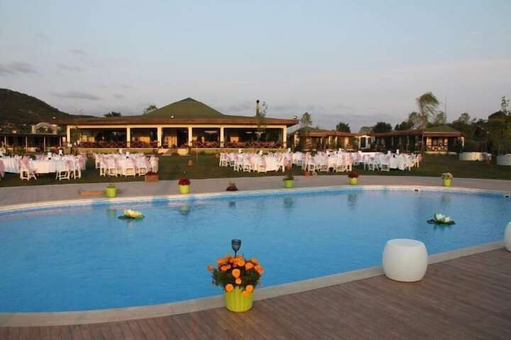 Pool 20 of 66