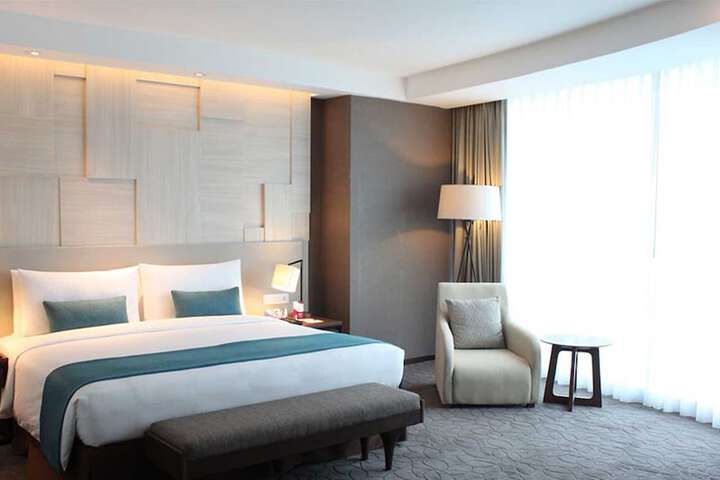 Room 11 of 181