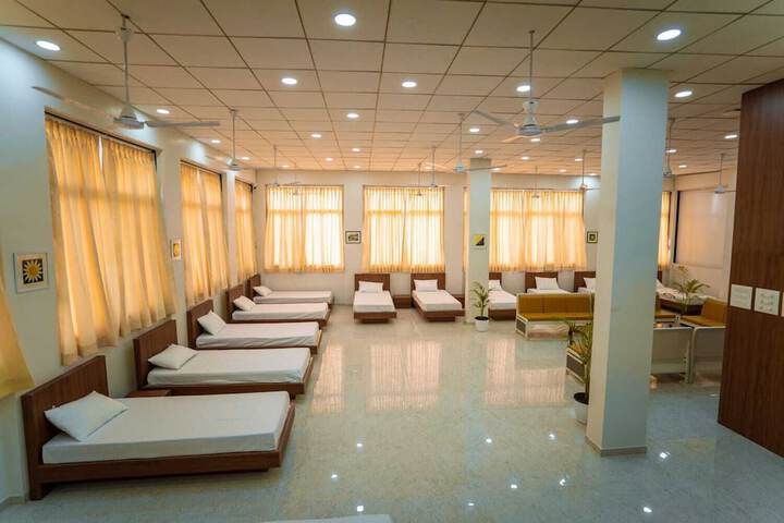 Room 3 of 12