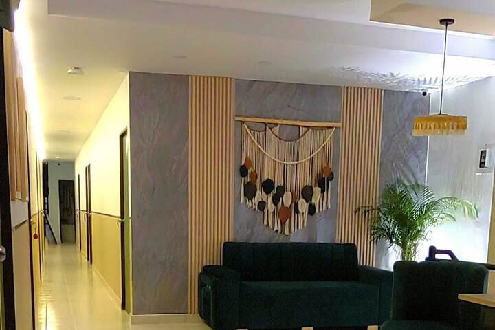 Room 15 of 20