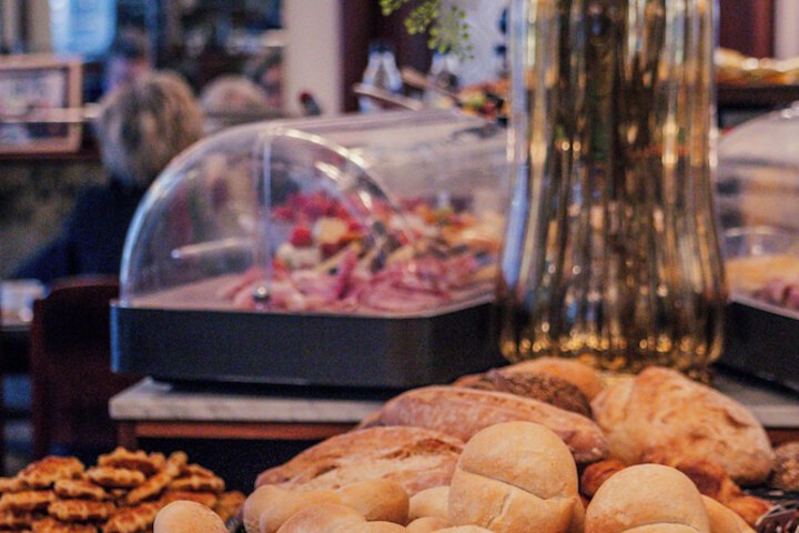 Breakfast/Coffee Service 31 of 33