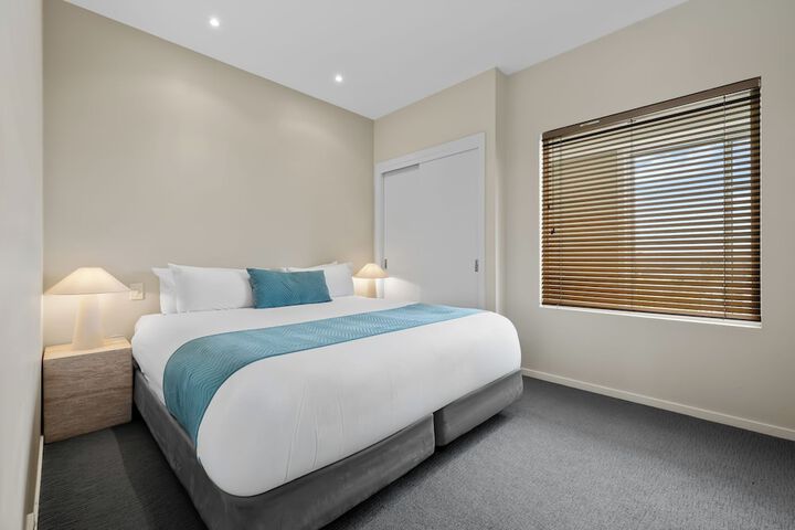 Room 28 of 160