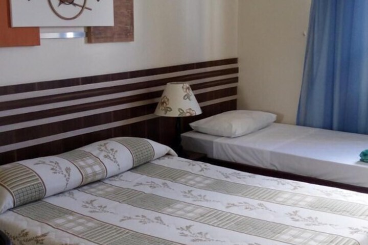 Room 5 of 45