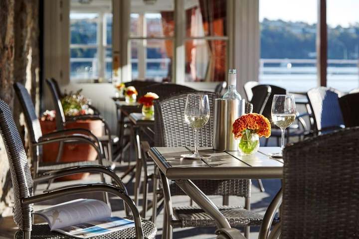 Dining Photos