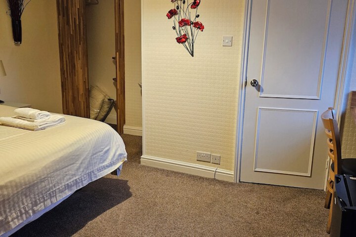 Room 52 of 92