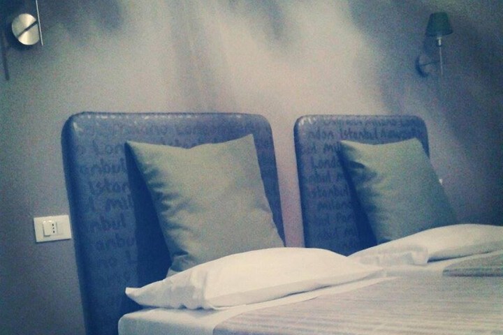 Room 8 of 64