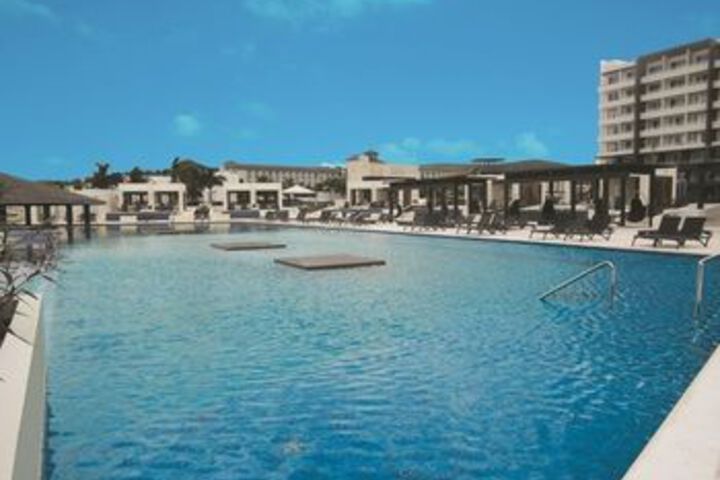 Pool 60 of 80