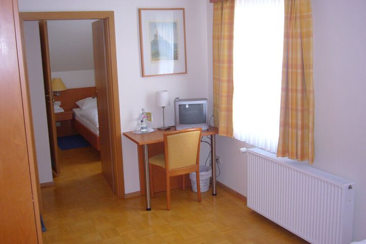 Room 8 of 53