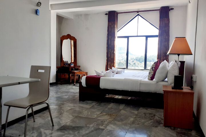 Room 15 of 21