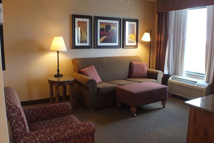 Room 34 of 75